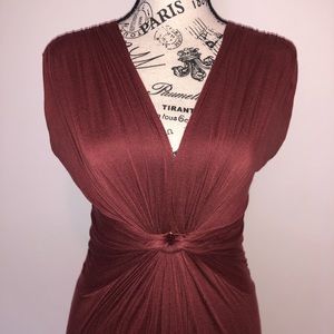 Beautiful dress! BURGUNDY!